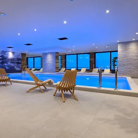 Horizont Aparthotel 4*