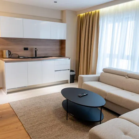 Horizont Aparthotel 4*