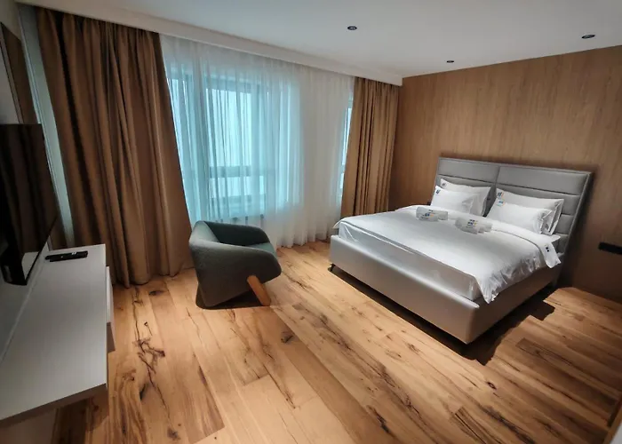 Horizont Aparthotel 4*